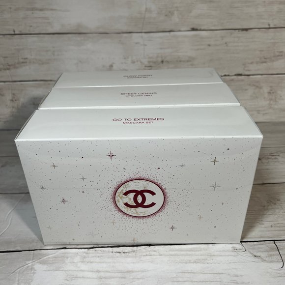 CHANEL Makeup Chanel Holiday Gift Set 222 Bundle Of 3 Poshmark